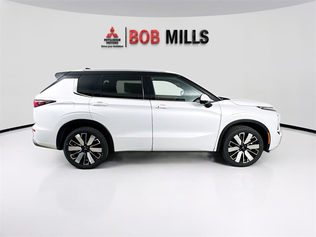 2025 Mitsubishi Outlander SEL