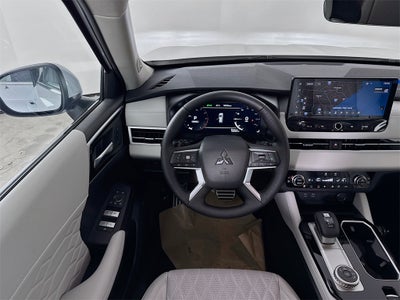 2026 Mitsubishi Outlander SEL