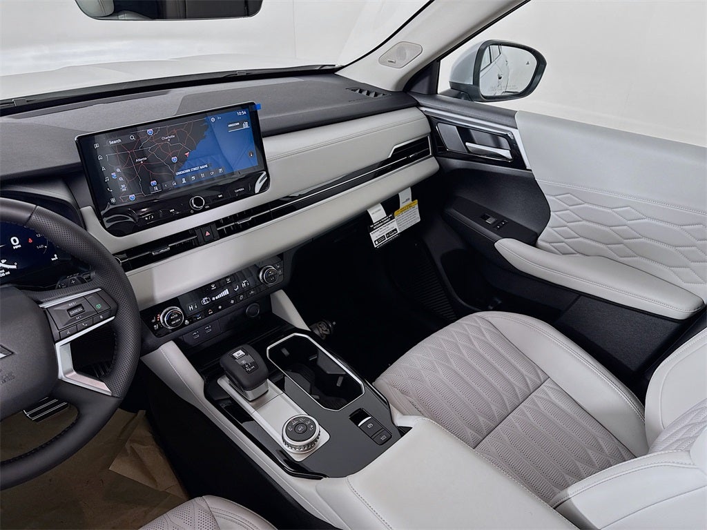 2026 Mitsubishi Outlander SEL