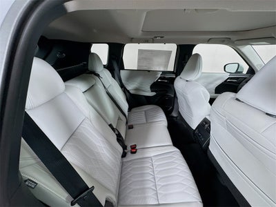 2026 Mitsubishi Outlander SEL