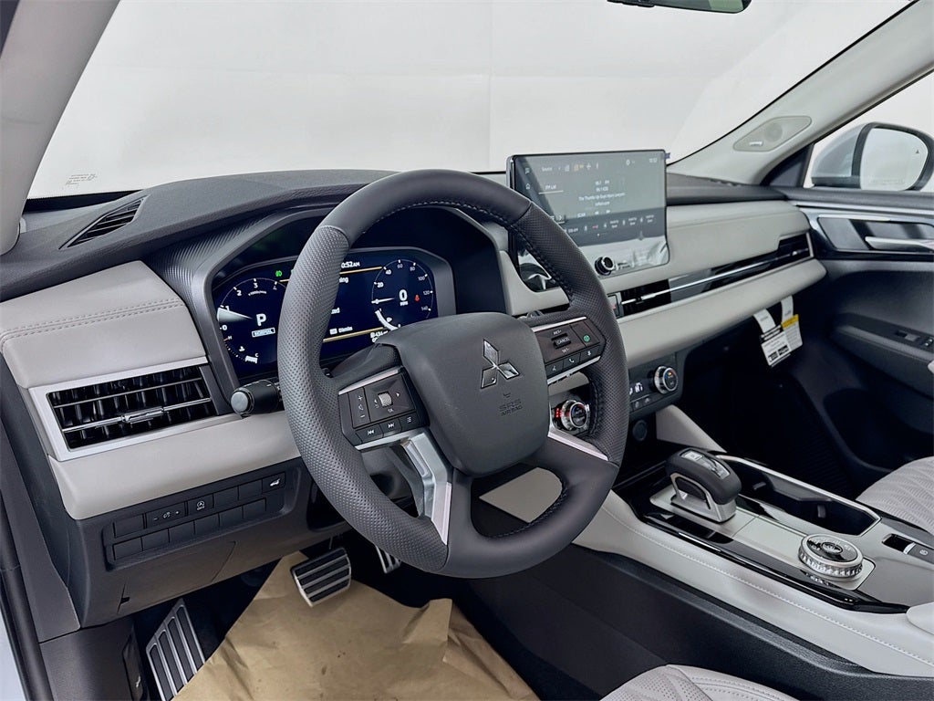 2026 Mitsubishi Outlander SEL