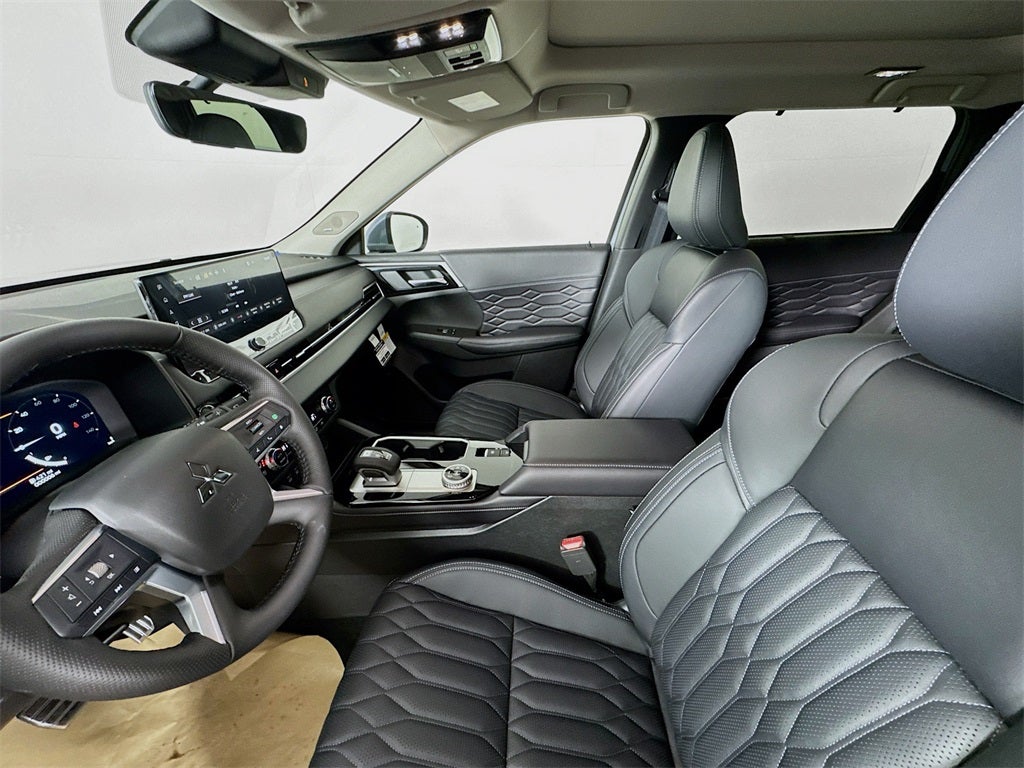 2026 Mitsubishi Outlander SEL