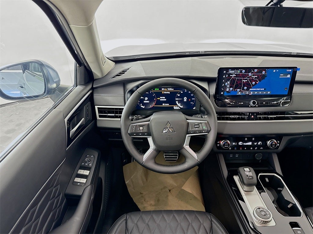 2026 Mitsubishi Outlander SEL