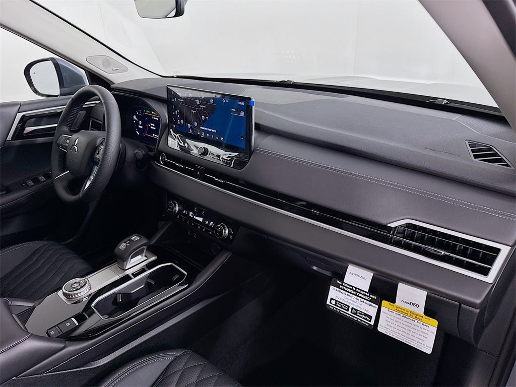 2026 Mitsubishi Outlander SEL