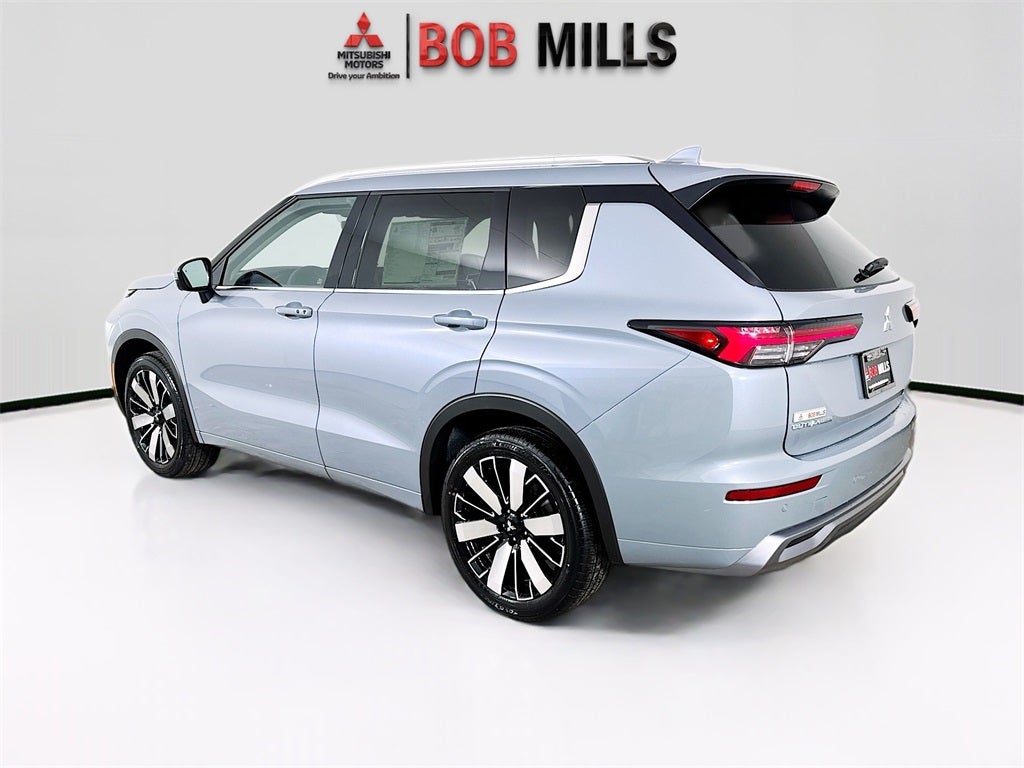 2026 Mitsubishi Outlander SEL