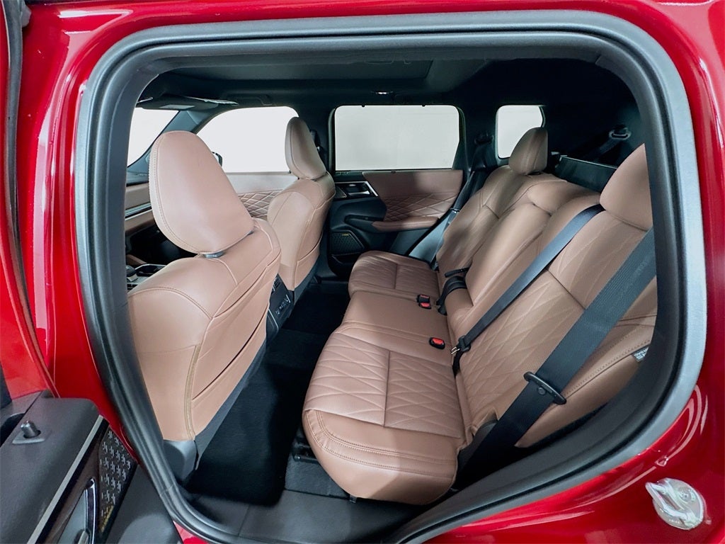 2026 Mitsubishi Outlander SEL