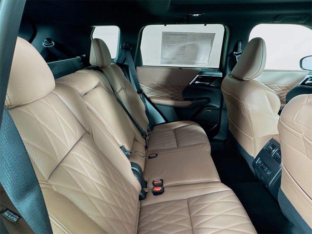 2026 Mitsubishi Outlander SEL