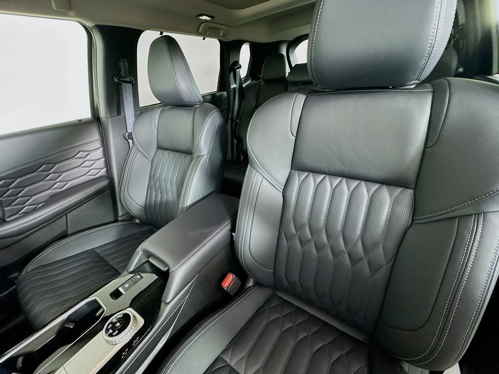2026 Mitsubishi Outlander SEL