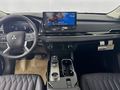 2026 Mitsubishi Outlander SEL