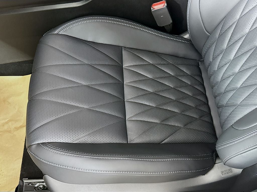 2026 Mitsubishi Outlander Black Edition
