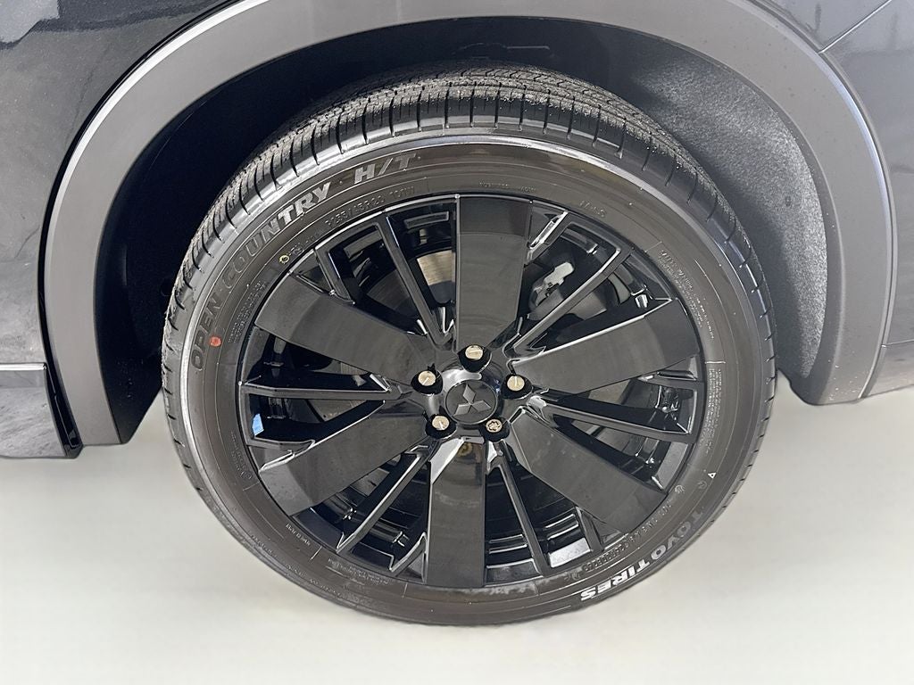 2026 Mitsubishi Outlander Black Edition