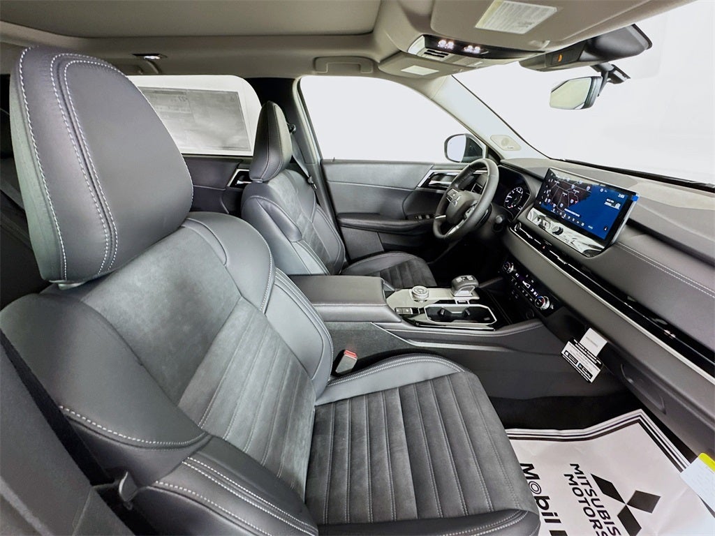 2026 Mitsubishi Outlander Trail Edition