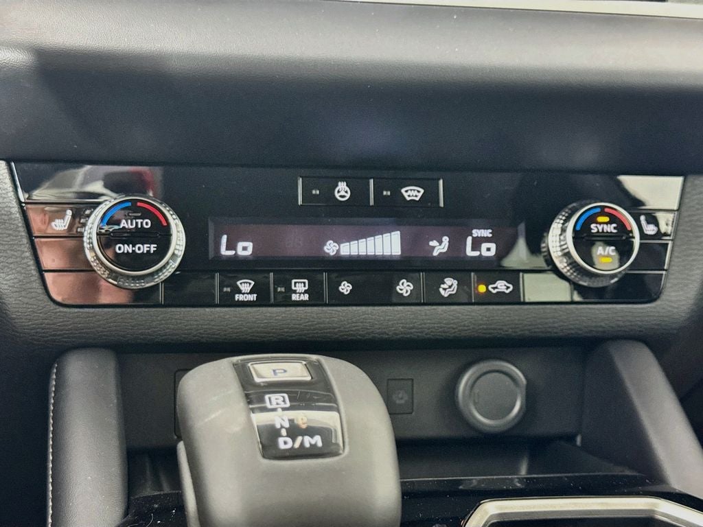 2026 Mitsubishi Outlander Trail Edition