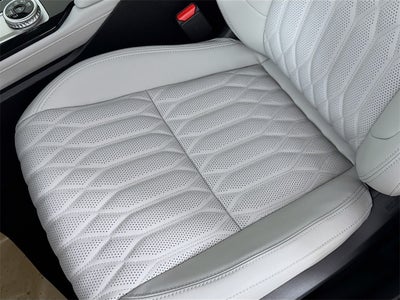 2025 Mitsubishi Outlander Platinum Edition