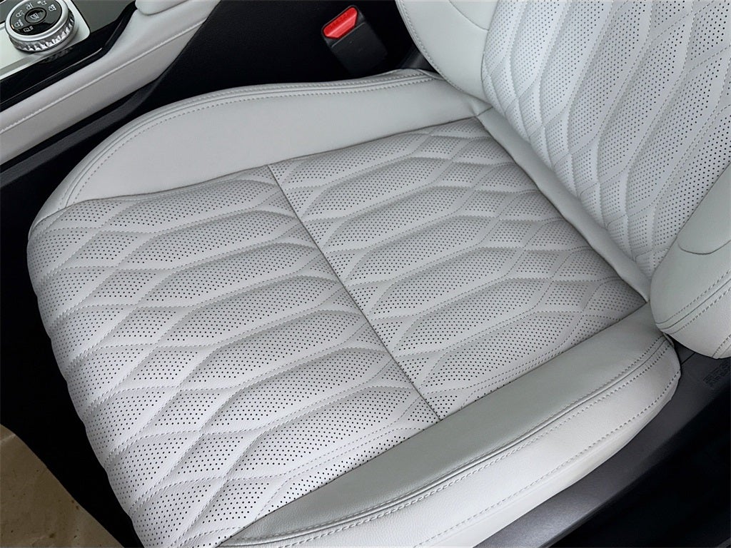 2025 Mitsubishi Outlander Platinum Edition