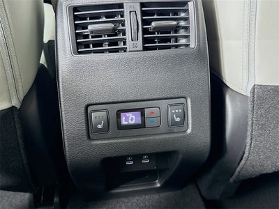 2025 Mitsubishi Outlander Platinum Edition