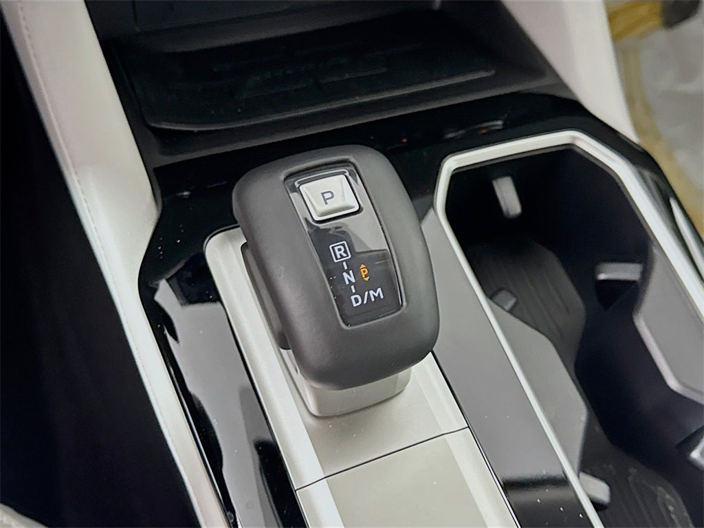 2025 Mitsubishi Outlander Platinum Edition