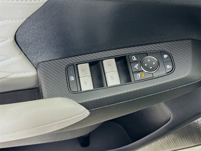 2025 Mitsubishi Outlander Platinum Edition