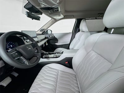 2025 Mitsubishi Outlander Platinum Edition