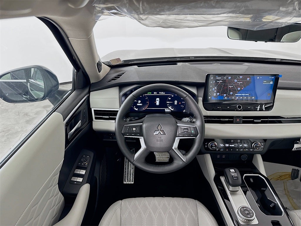 2025 Mitsubishi Outlander Platinum Edition