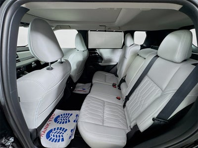 2025 Mitsubishi Outlander Platinum Edition