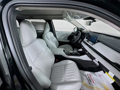 2025 Mitsubishi Outlander Platinum Edition