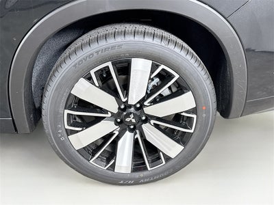 2025 Mitsubishi Outlander Platinum Edition