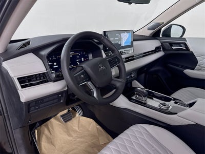 2025 Mitsubishi Outlander Platinum Edition