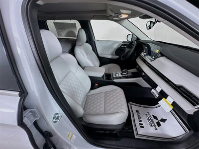2025 Mitsubishi Outlander PHEV SEL