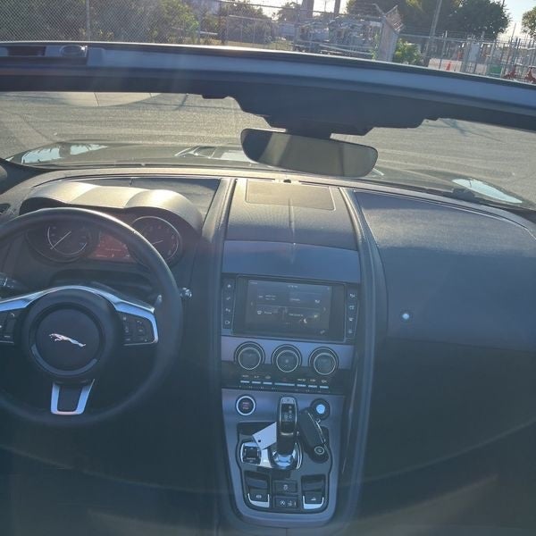 2018 Jaguar F-TYPE Base