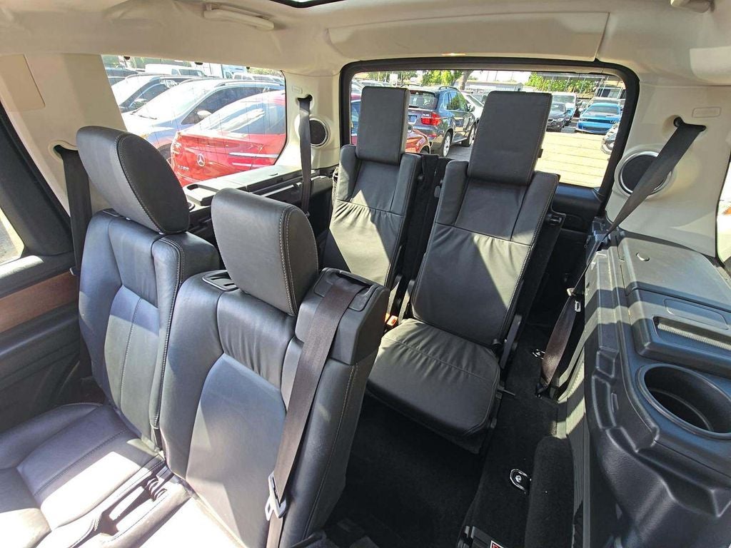 2016 Land Rover LR4 HSE LUX