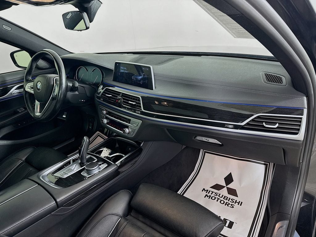 2019 BMW 7 Series 750i