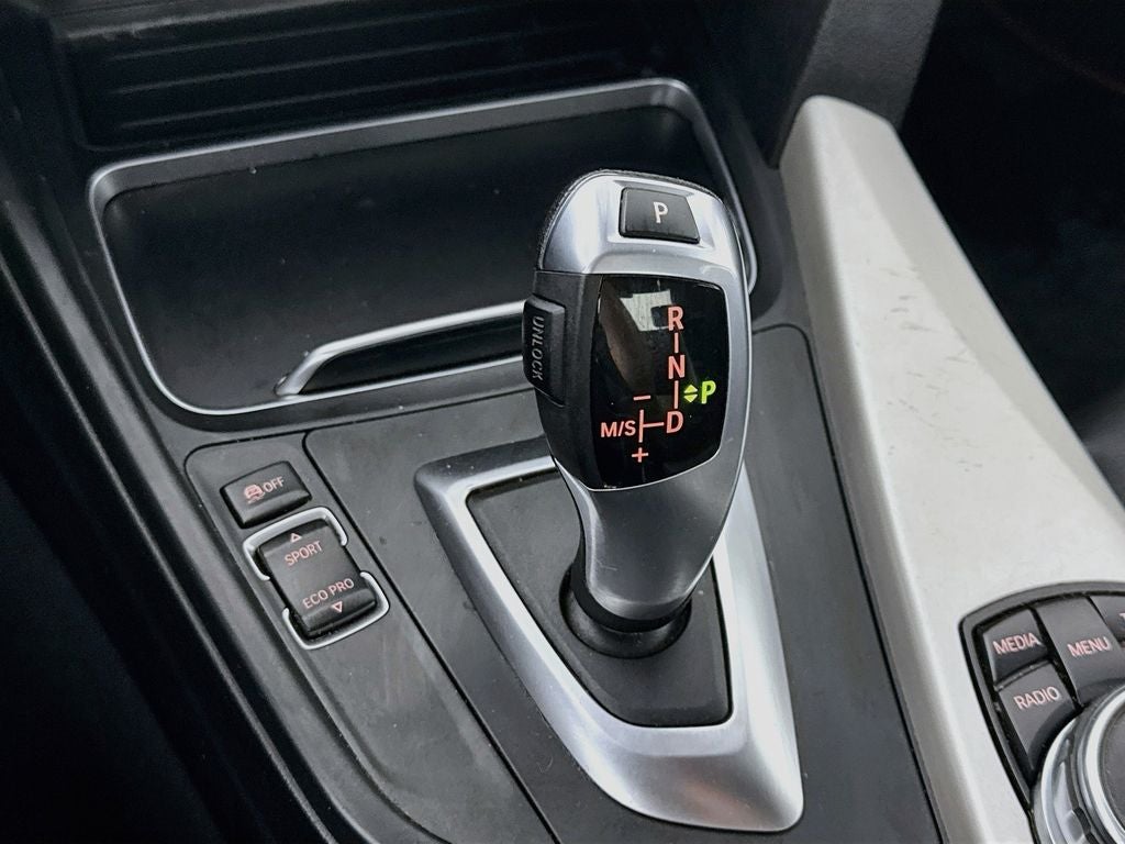 2016 BMW 3 Series 320i xDrive