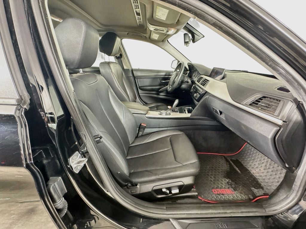 2016 BMW 3 Series 320i xDrive