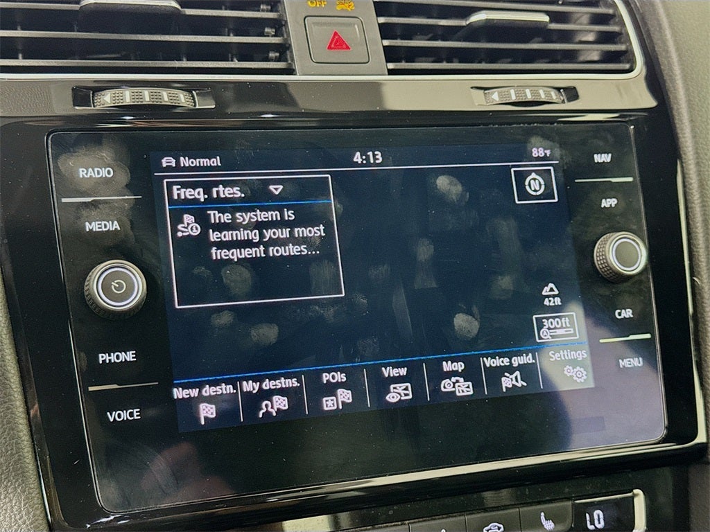 2019 Volkswagen Golf R DCC & Navigation 4Motion