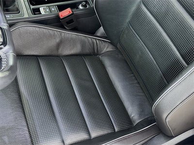 2019 Volkswagen Golf R DCC & Navigation 4Motion