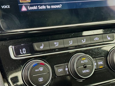 2019 Volkswagen Golf R DCC & Navigation 4Motion