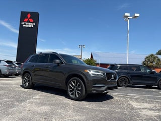 2018 Volvo XC90 T5 Momentum 5P