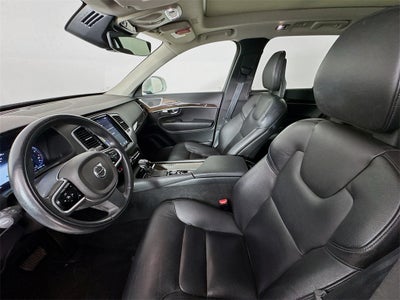 2018 Volvo XC90 T5 Momentum