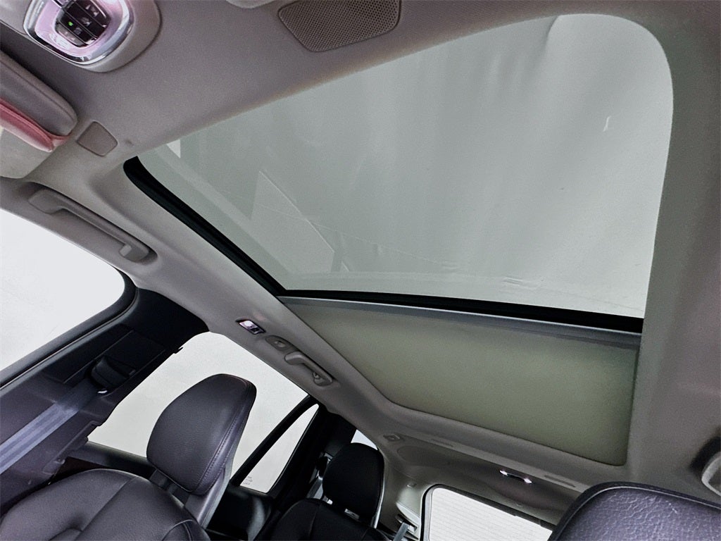 2018 Volvo XC90 T5 Momentum