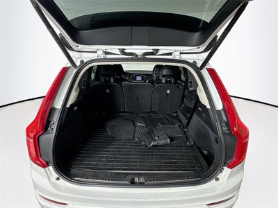 2018 Volvo XC90 T5 Momentum