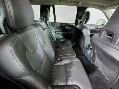 2018 Volvo XC90 T5 Momentum